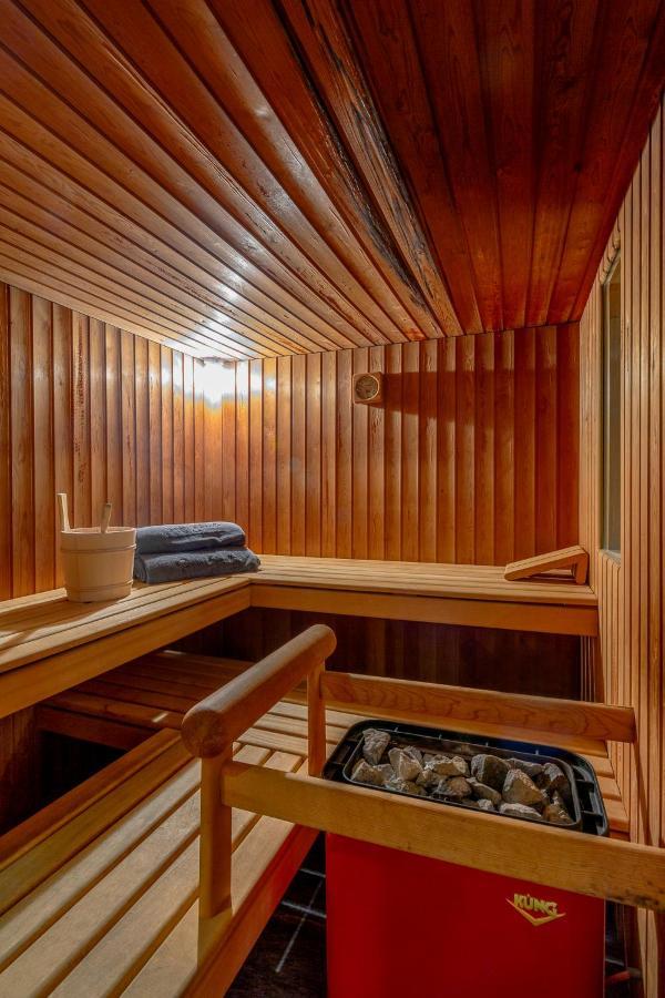 Sasso Boretto, Luxury Holiday Apartments Ασκόνα Εξωτερικό φωτογραφία